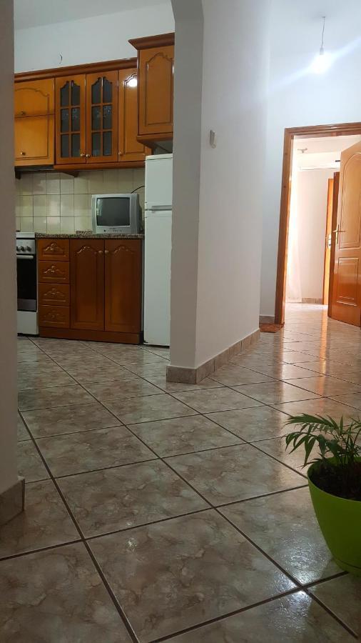 קסאמיל Vita Apartment - Spacious Garden And Balcony 5 Min To Beach & Center מראה חיצוני תמונה