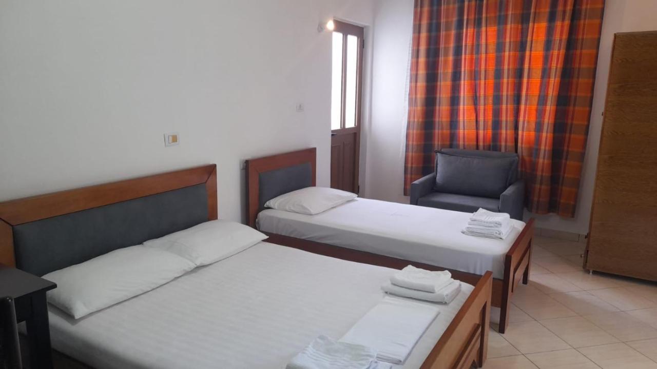 קסאמיל Vita Apartment - Spacious Garden And Balcony 5 Min To Beach & Center מראה חיצוני תמונה