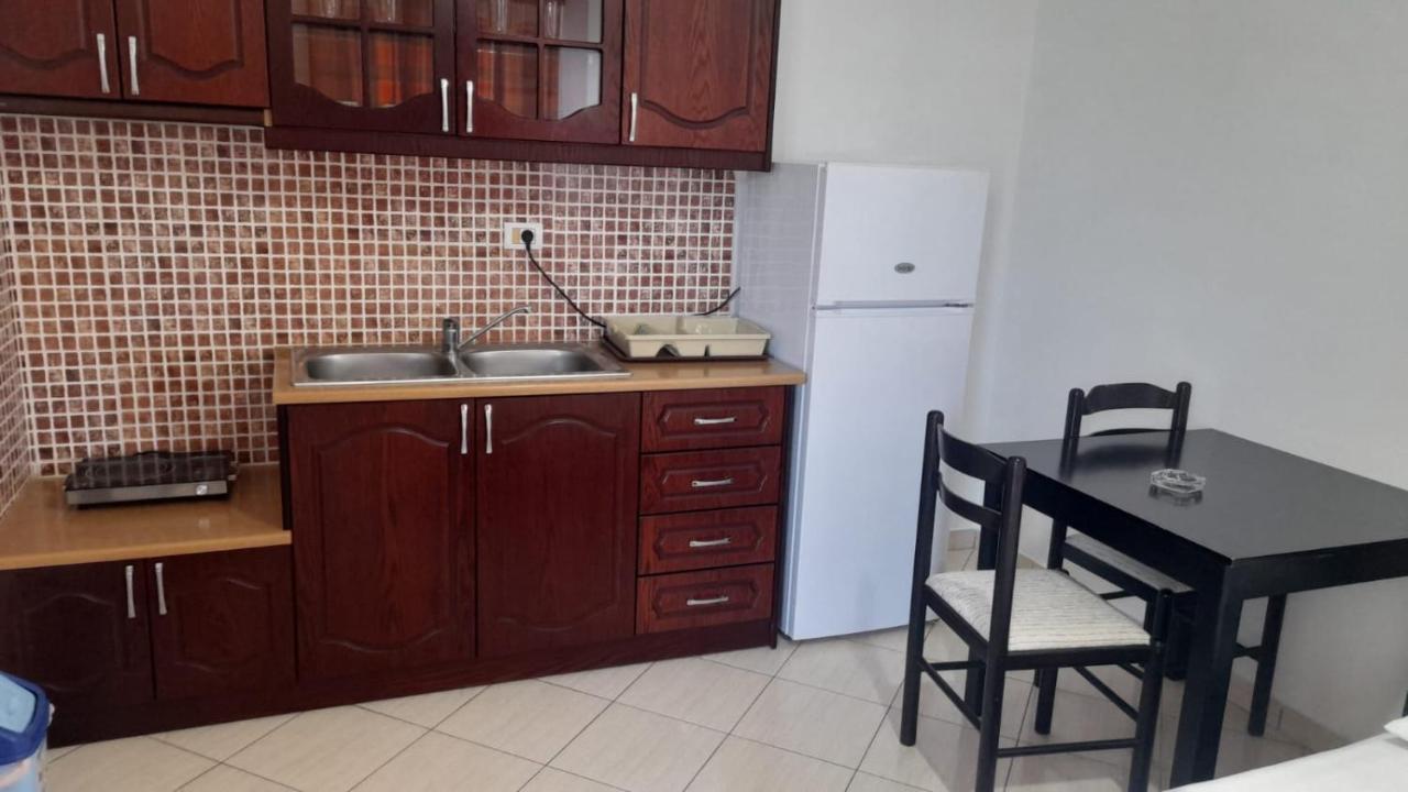 קסאמיל Vita Apartment - Spacious Garden And Balcony 5 Min To Beach & Center מראה חיצוני תמונה