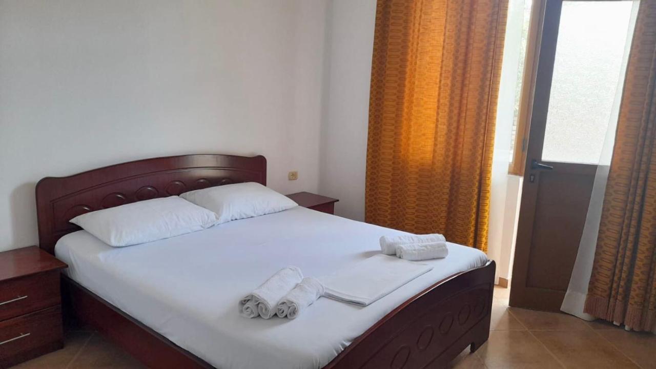 קסאמיל Vita Apartment - Spacious Garden And Balcony 5 Min To Beach & Center מראה חיצוני תמונה