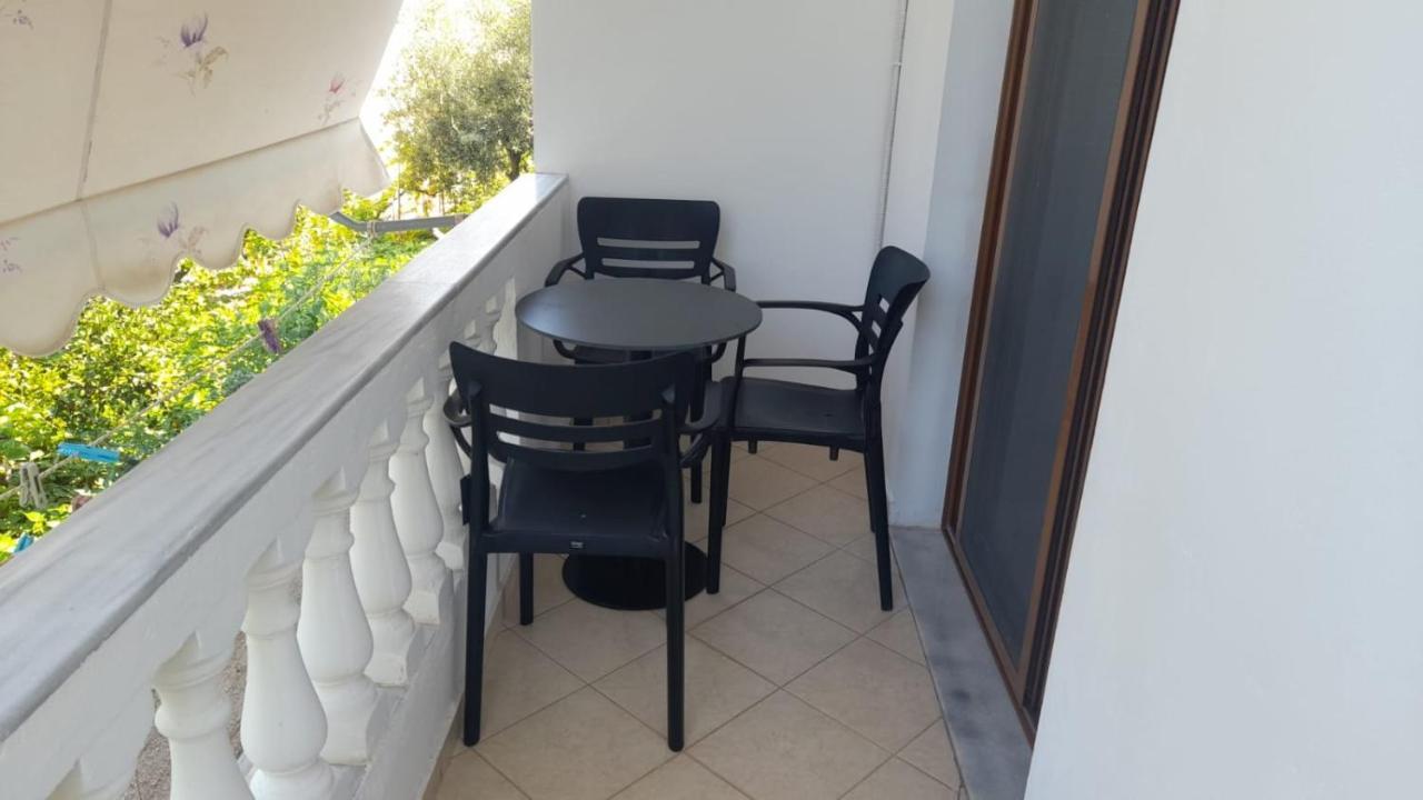 קסאמיל Vita Apartment - Spacious Garden And Balcony 5 Min To Beach & Center מראה חיצוני תמונה
