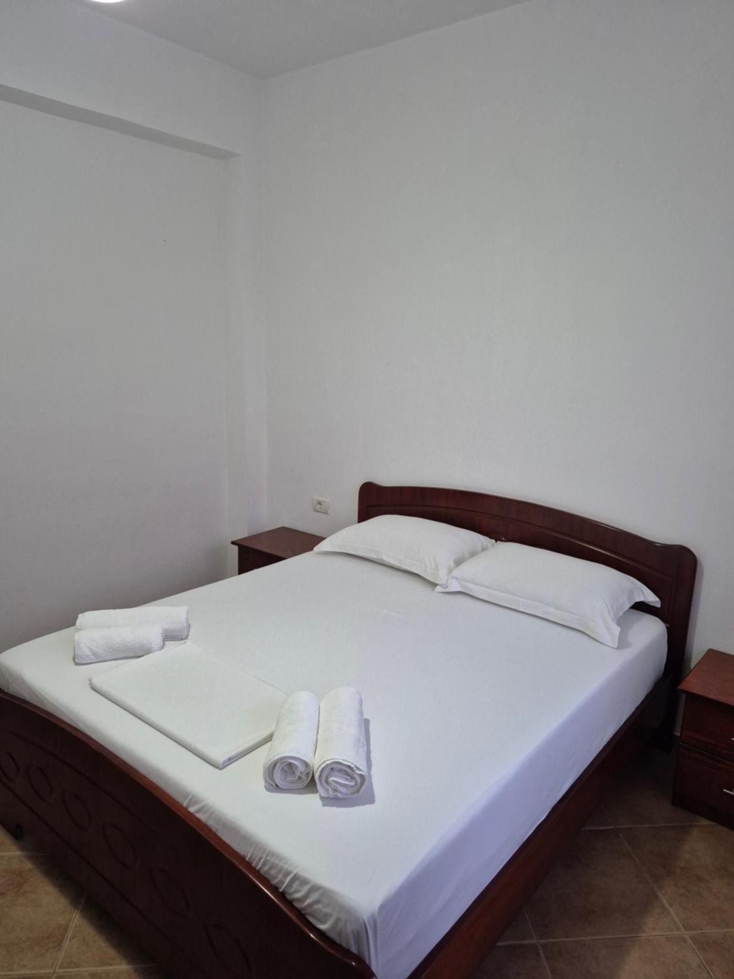 קסאמיל Vita Apartment - Spacious Garden And Balcony 5 Min To Beach & Center מראה חיצוני תמונה